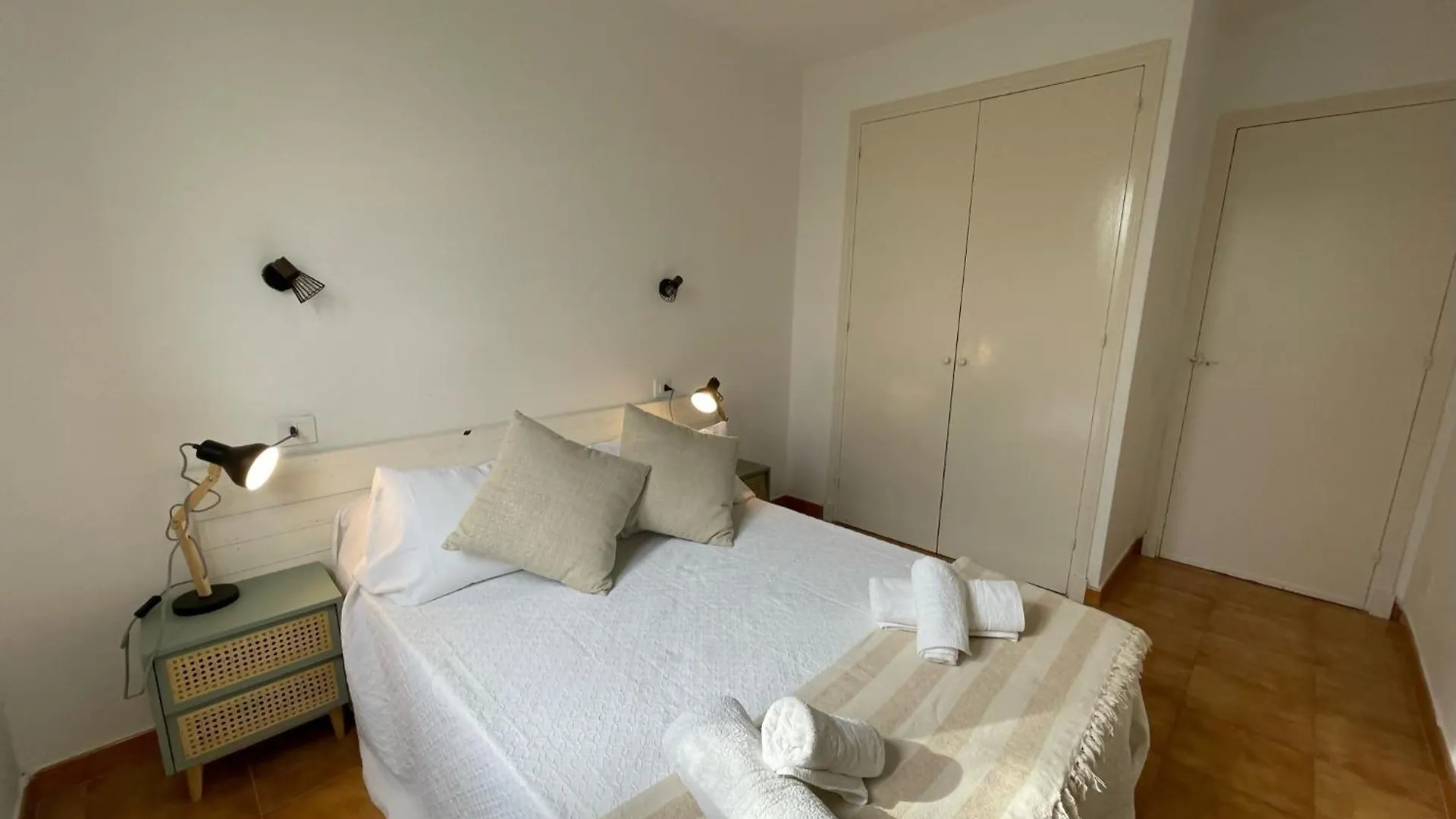 Tramontana Apto En Planta Baja Con Piscina Arenal d'en Castell Apartment