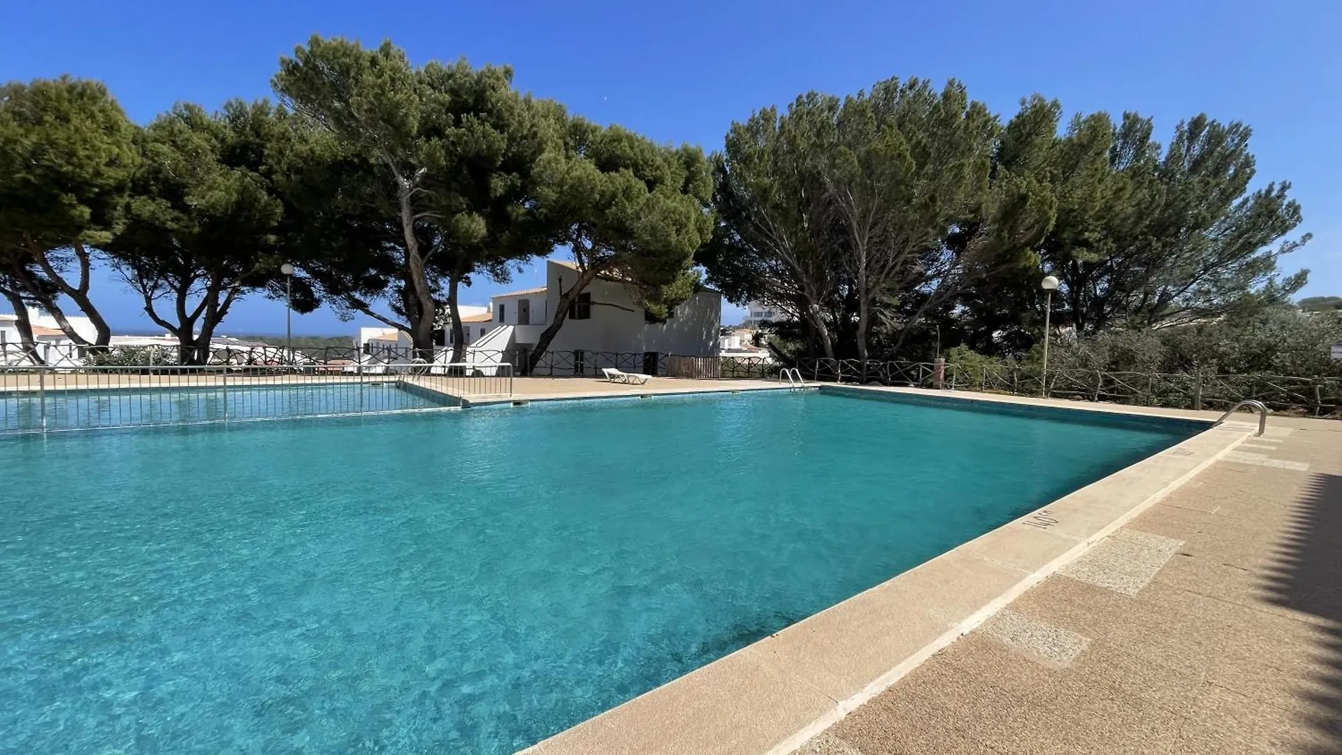 Tramontana Apto En Planta Baja Con Piscina Arenal d'en Castell 0*,  Spain